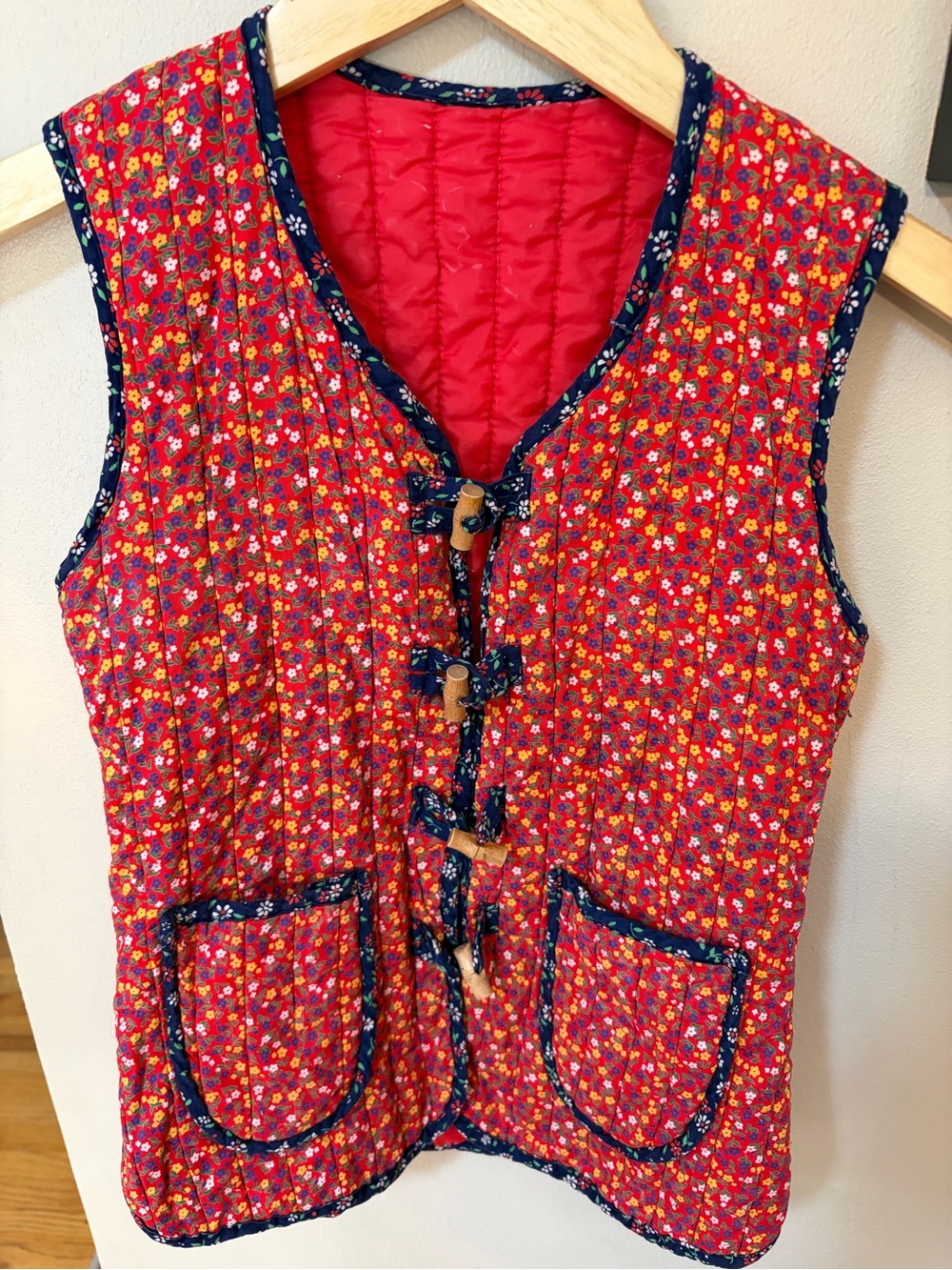 Viral Korean vest